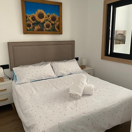 Casa Linda Leilighet San Luis de Sabinillas Eksteriør bilde