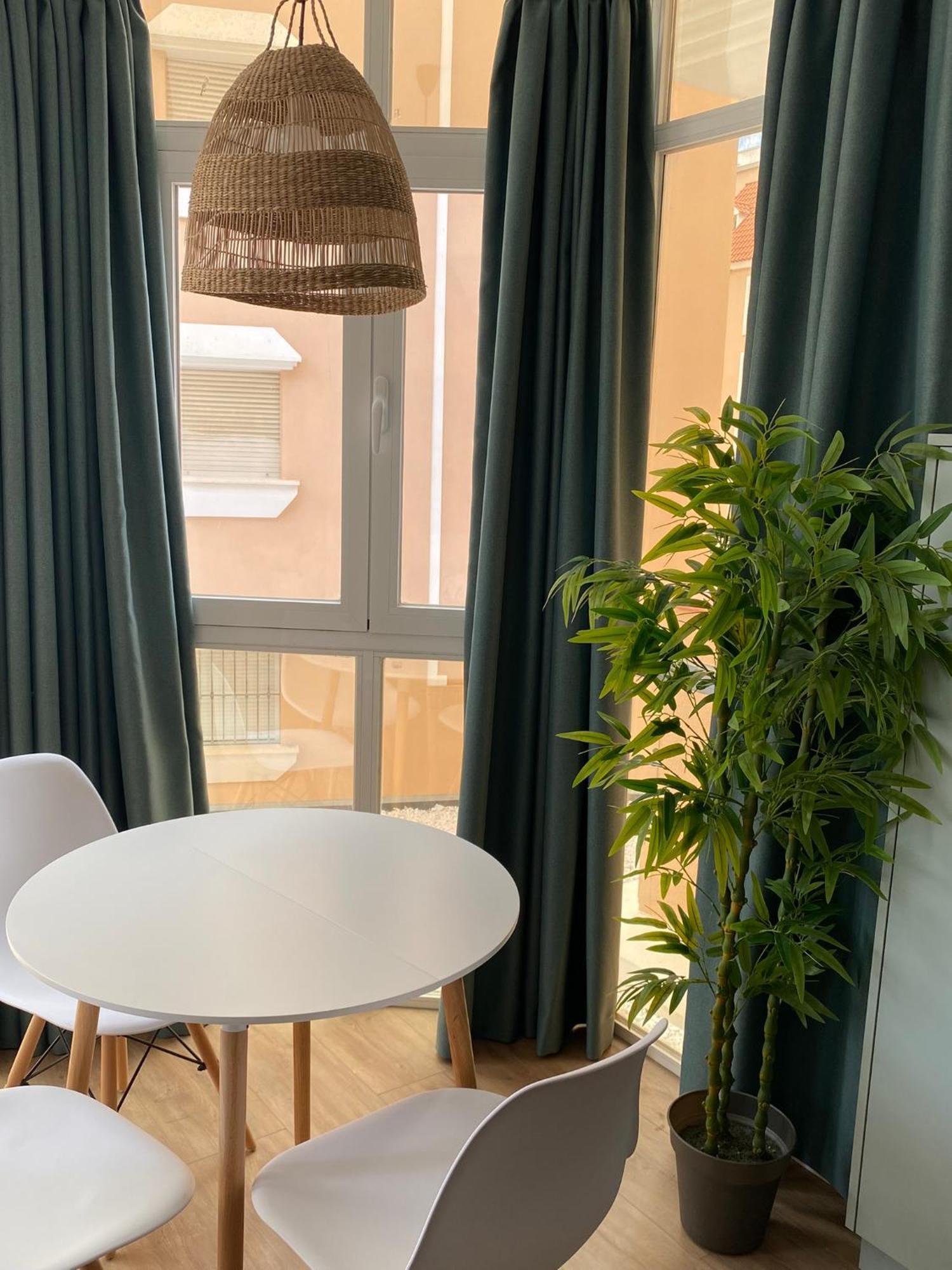 Casa Linda Leilighet San Luis de Sabinillas Eksteriør bilde